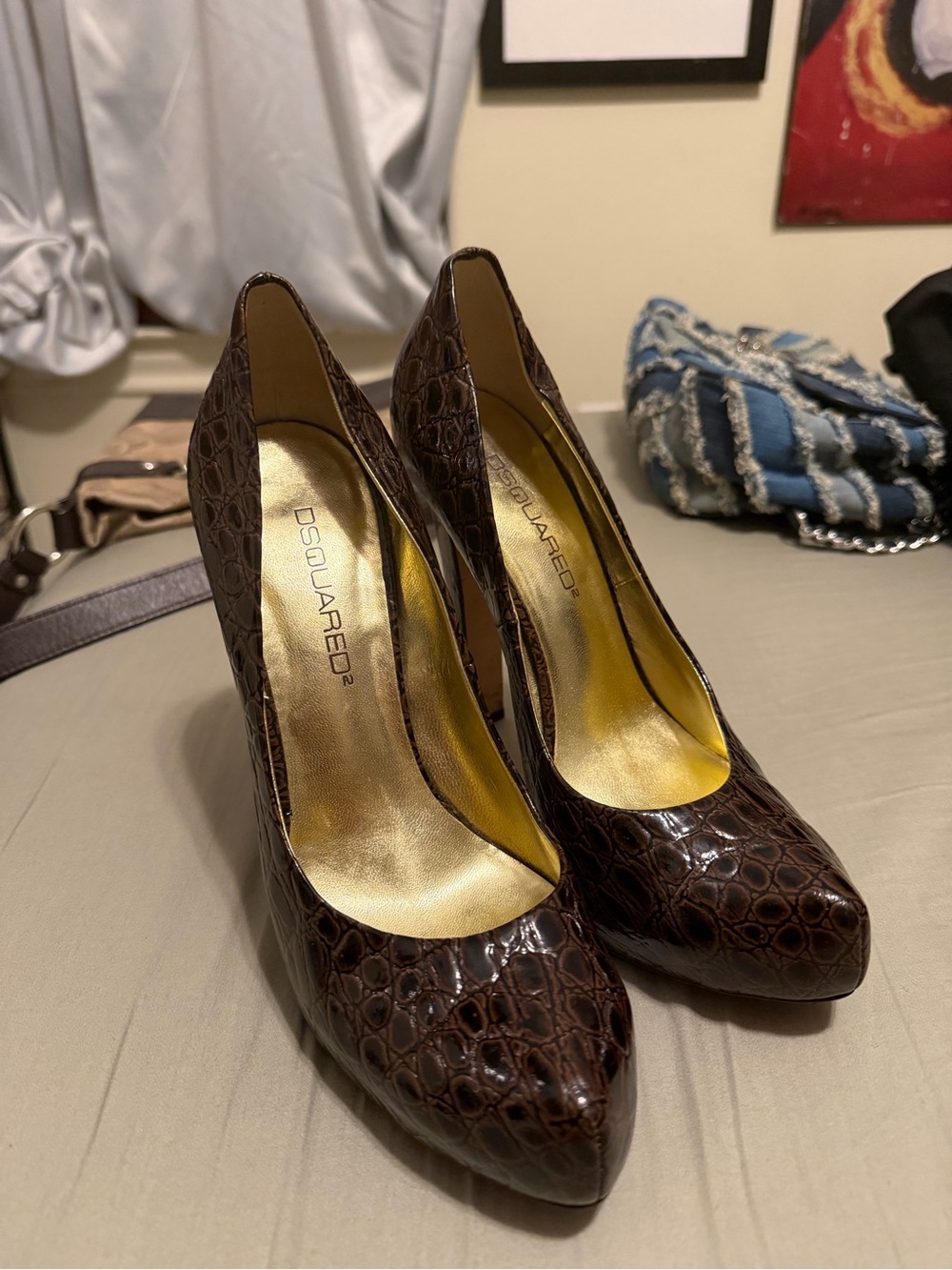 Dsquared2 Brown Croc-Embossed Pointed Toe Pumps